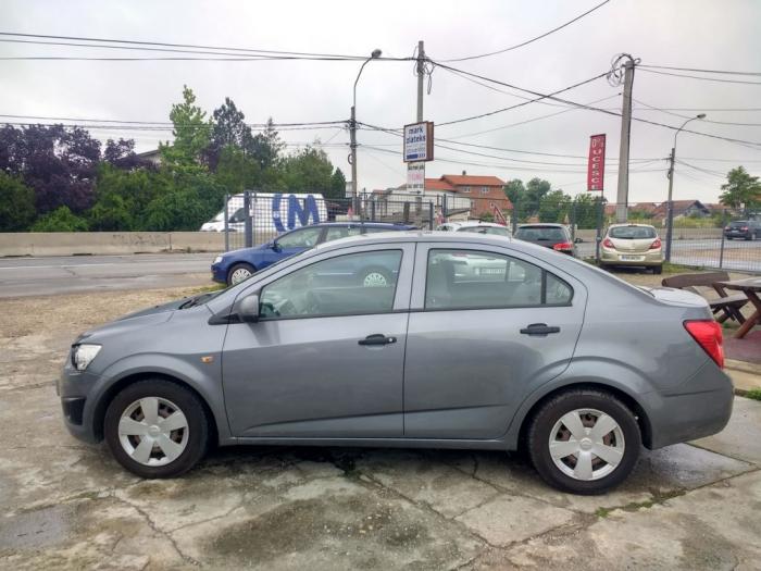 chevrolet aveo 1 2ils besplatni mali oglasi