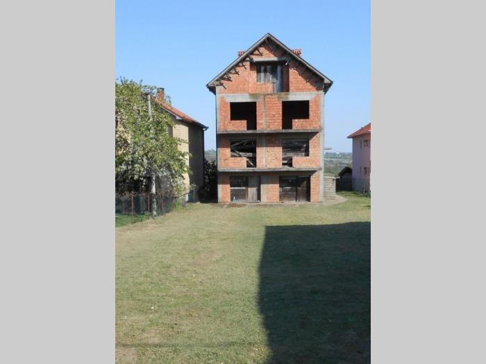 kuća na prodaju u meljaku (barajevo) besplatni mali oglasi