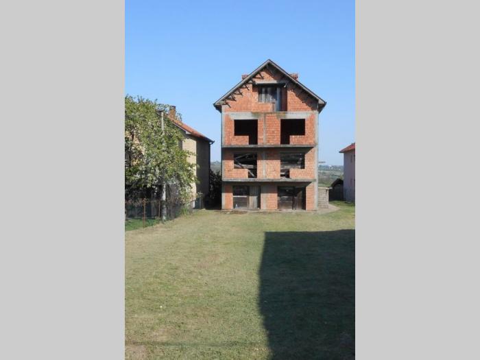 kuća na prodaju u meljaku (barajevo) besplatni mali oglasi
