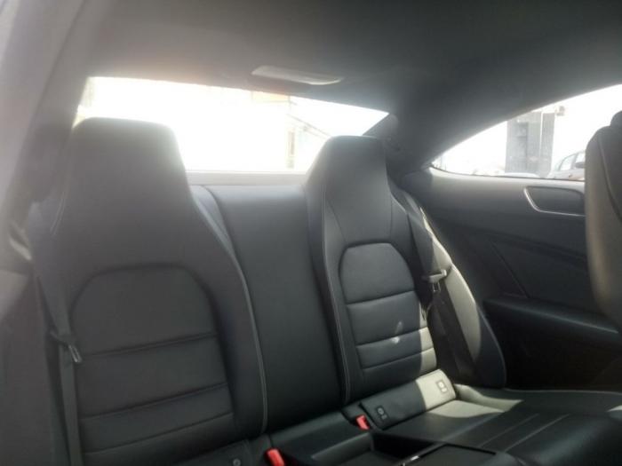 mercedes benz c 180 besplatni mali oglasi