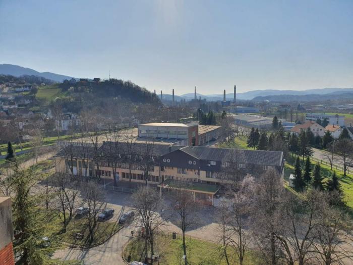 kompletno opremljen stan loznica besplatni mali oglasi
