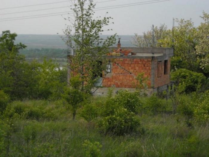 stari slankamen plac na prodaju besplatni mali oglasi
