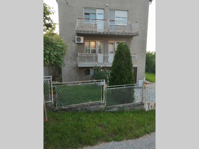 izdajem kuću u sremčici besplatni mali oglasi