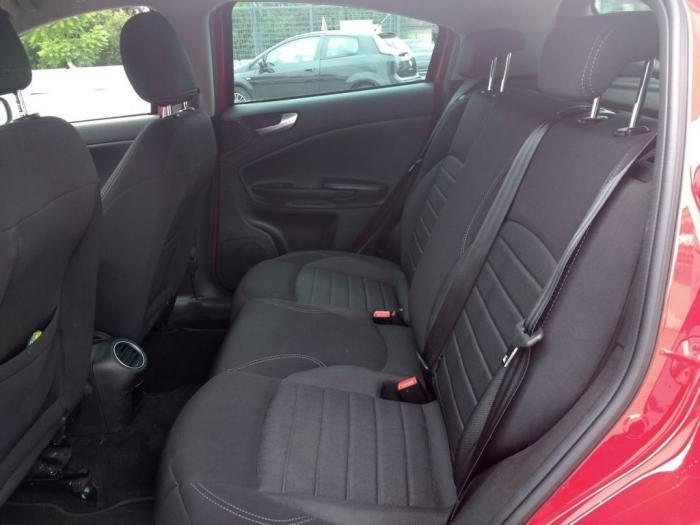 alfa romeo giulietta 1 6mjtd besplatni mali oglasi
