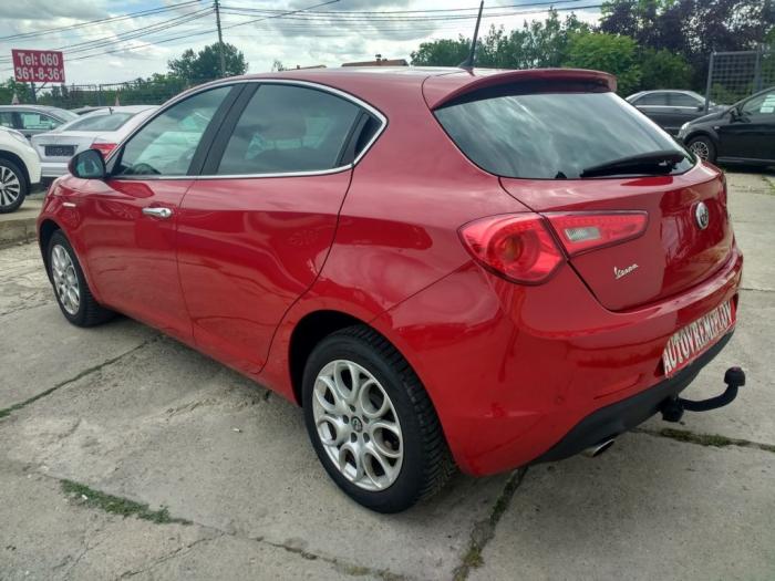 alfa romeo giulietta 1 6mjtd besplatni mali oglasi