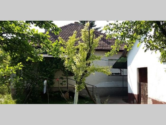 prodajem kuću u novom žedniku besplatni mali oglasi