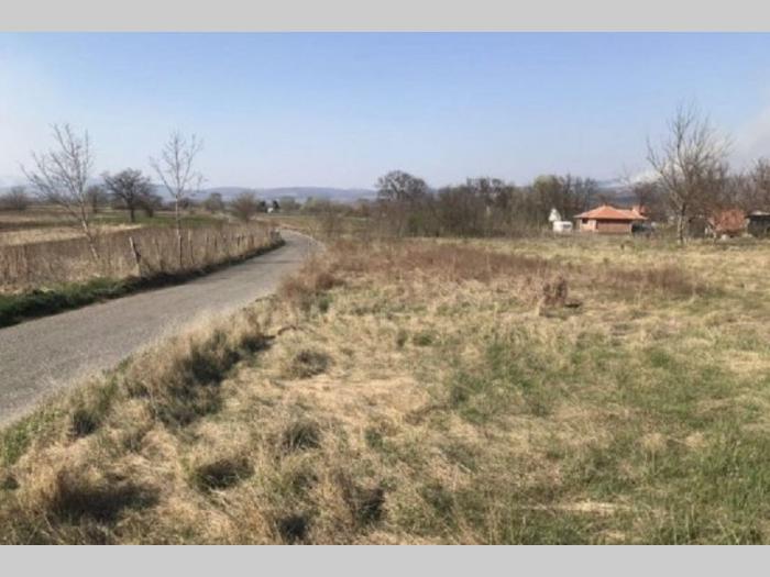 plac na samoj obali dinava vinci golubac 13 ari besplatni mali oglasi