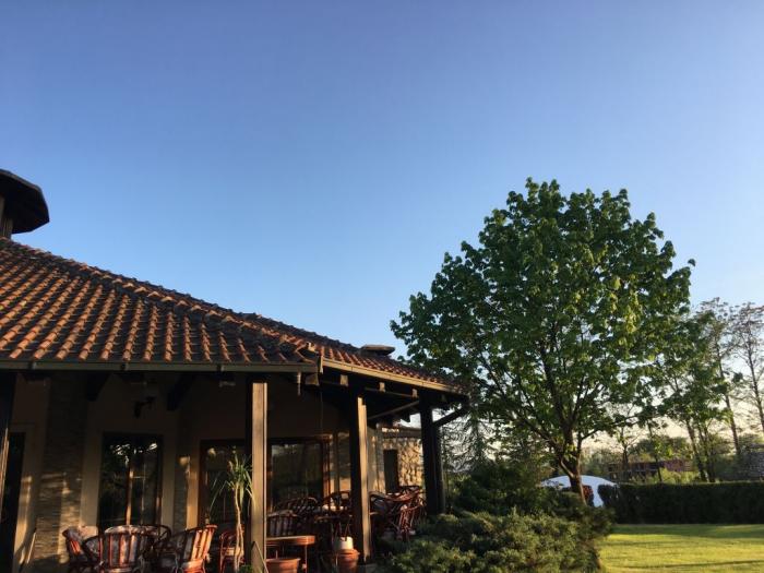 atos (srebrno jezero) vila, restoran i bazen besplatni mali oglasi