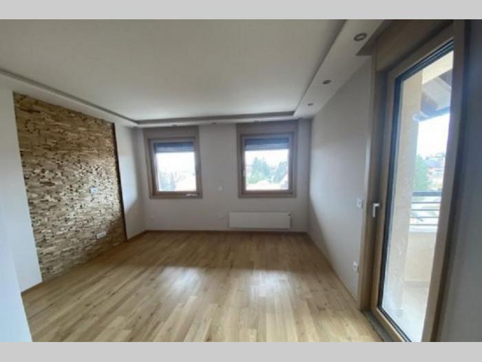 apartmani zlatibor lux besplatni mali oglasi