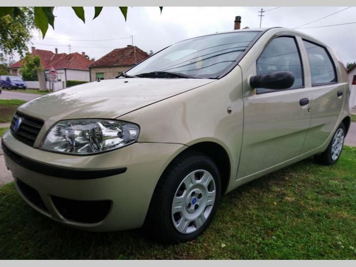 zastava 10 1 2 8v besplatni mali oglasi