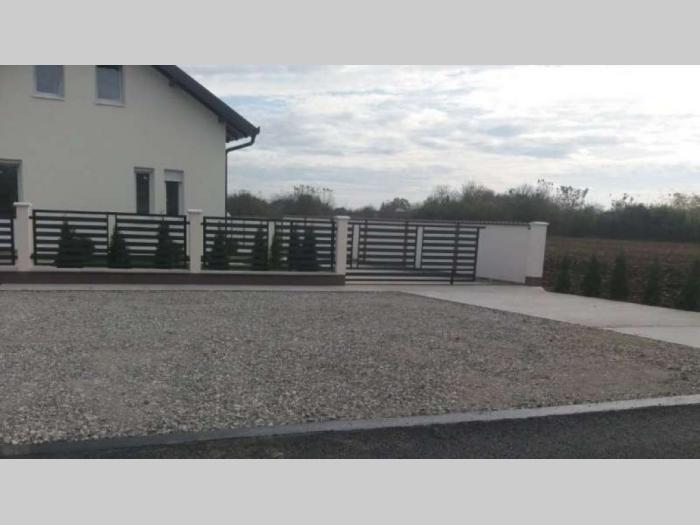 kuća sa 4 stana golubinci besplatni mali oglasi