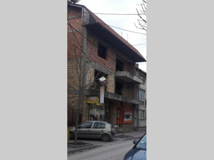 prodajem kuću u ljigu besplatni mali oglasi