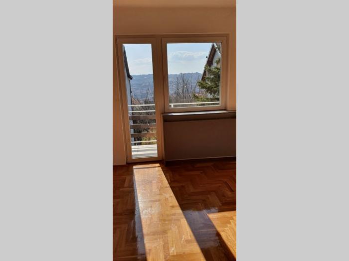 prodajem kuću u kaluđerici besplatni mali oglasi