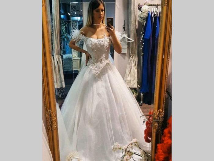 venčanice po komadu ili ceo butik besplatni mali oglasi
