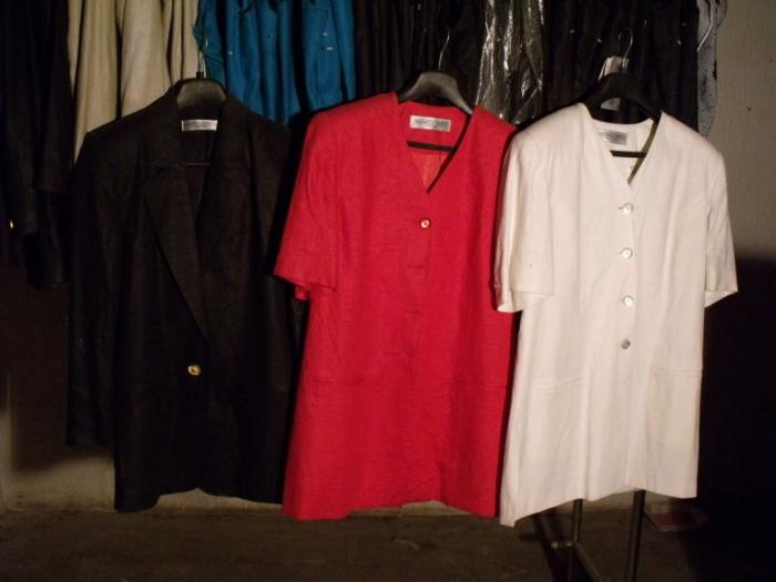 rasprodaja garderobe na veliko ili malo besplatni mali oglasi