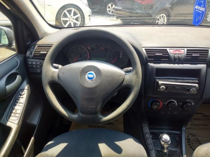 fiat stilo 1 9jtd besplatni mali oglasi