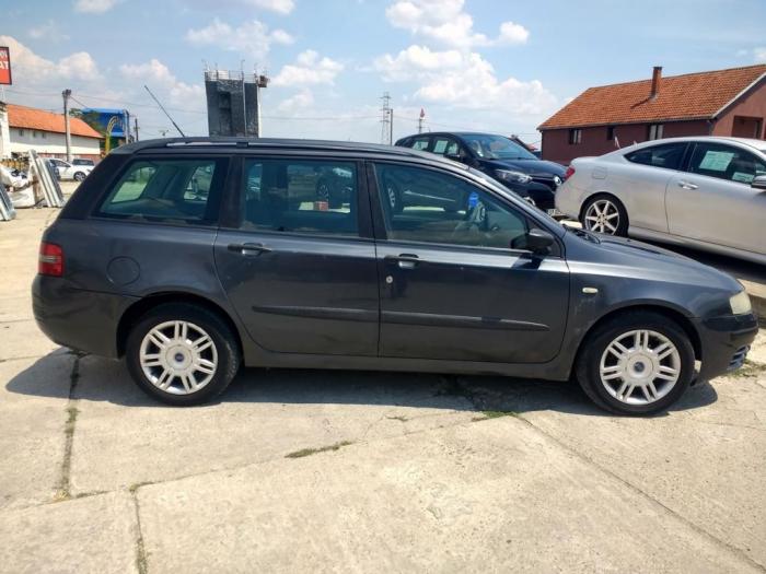 fiat stilo 1 9jtd besplatni mali oglasi