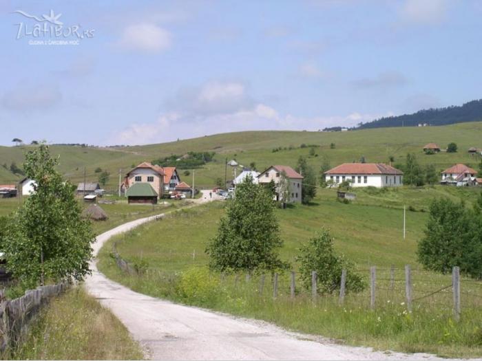 okolina zlatibora, selo semegnjevo 8 ari besplatni mali oglasi