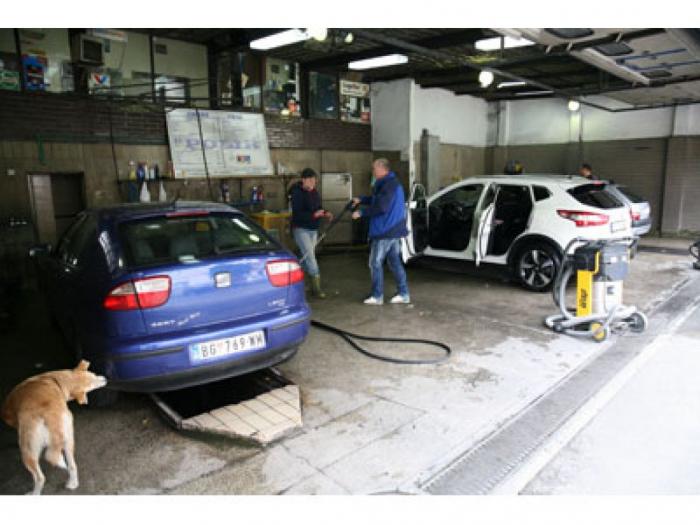 posao servisu za pranje automobila na crvenom krstu potrebni radnici besplatni mali oglasi