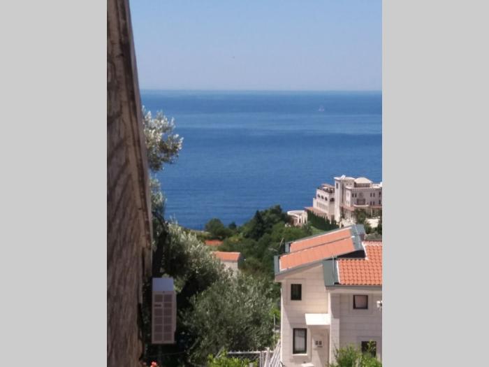 stara kamena kuća u rijeci reževića besplatni mali oglasi