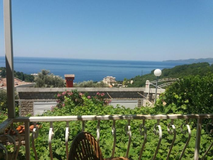 stara kamena kuća u rijeci reževića besplatni mali oglasi