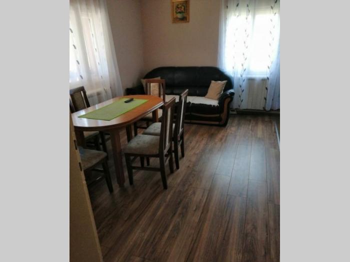 dve kuće u bariču, 100m2 i 40m2 besplatni mali oglasi