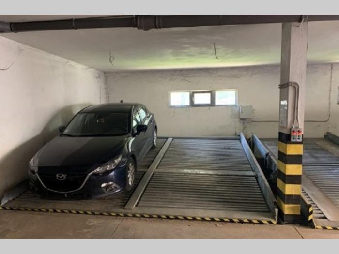 izdajem garažno mesto na lekinom brdu besplatni mali oglasi