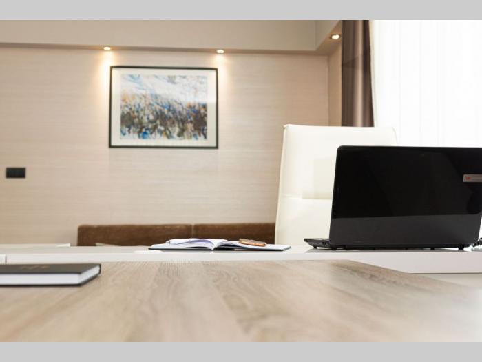 heritage office center besplatni mali oglasi