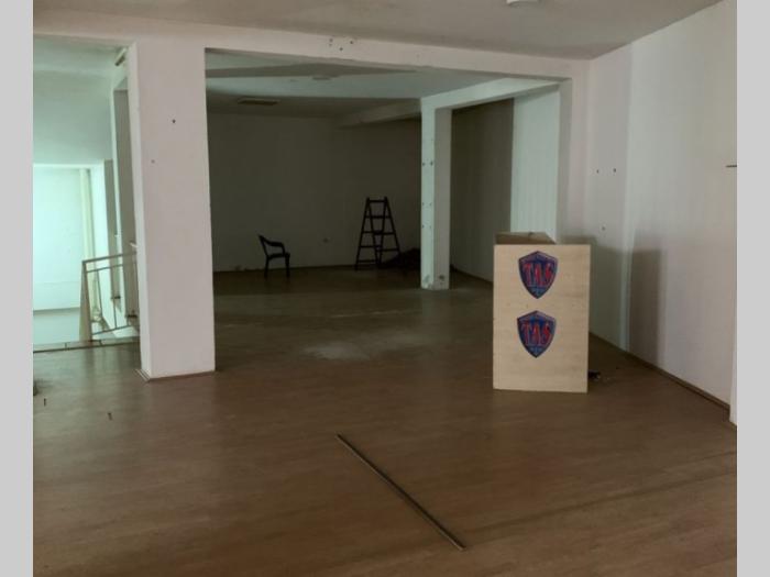 poslovni prostor u centru kruševca besplatni mali oglasi