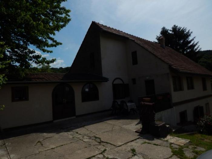 prodajem kuću za odmor u vrdniku besplatni mali oglasi