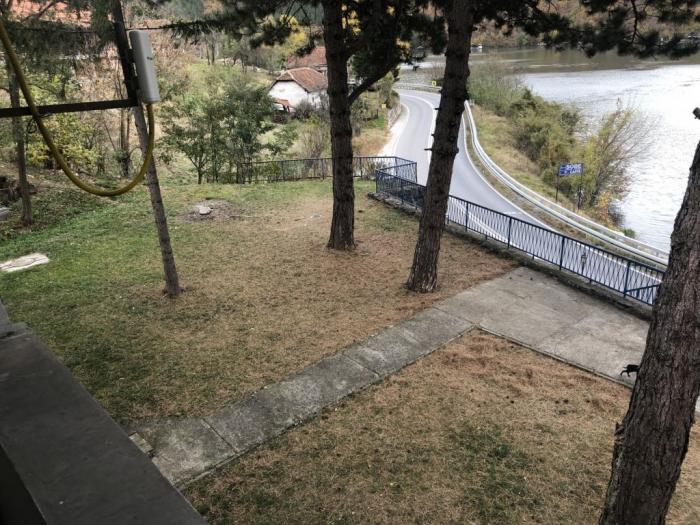 stan u međuvršju preko puta restorana plaza besplatni mali oglasi