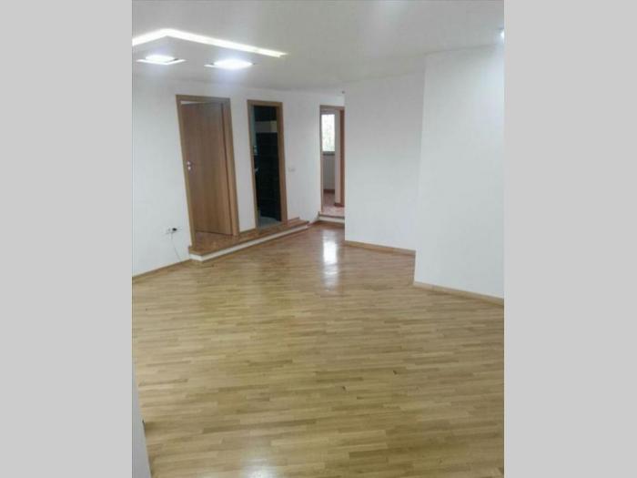 troiposoban stan na voždovcu renoviran besplatni mali oglasi