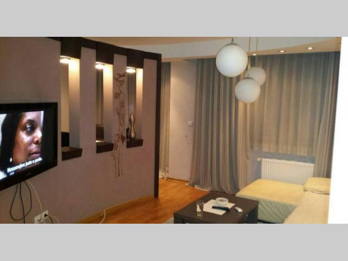 lux trosoban stan 74m2, kruševac besplatni mali oglasi