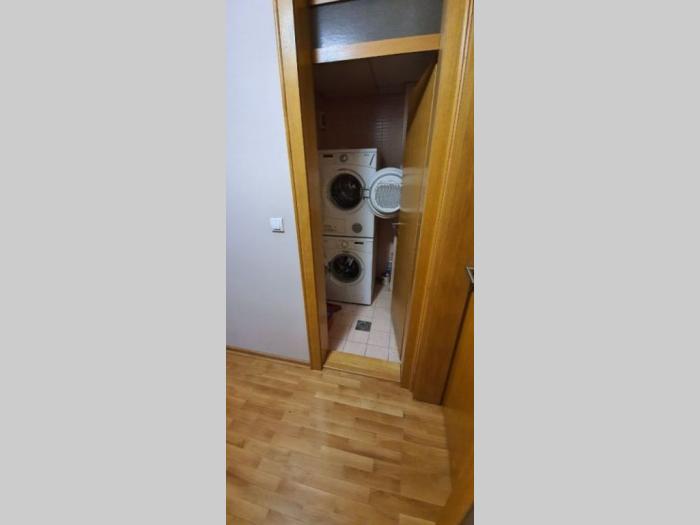lux trosoban stan 74m2, kruševac besplatni mali oglasi