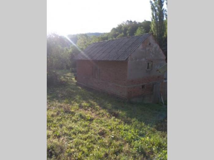 prodajem kuću sa imanjem, selo carina besplatni mali oglasi