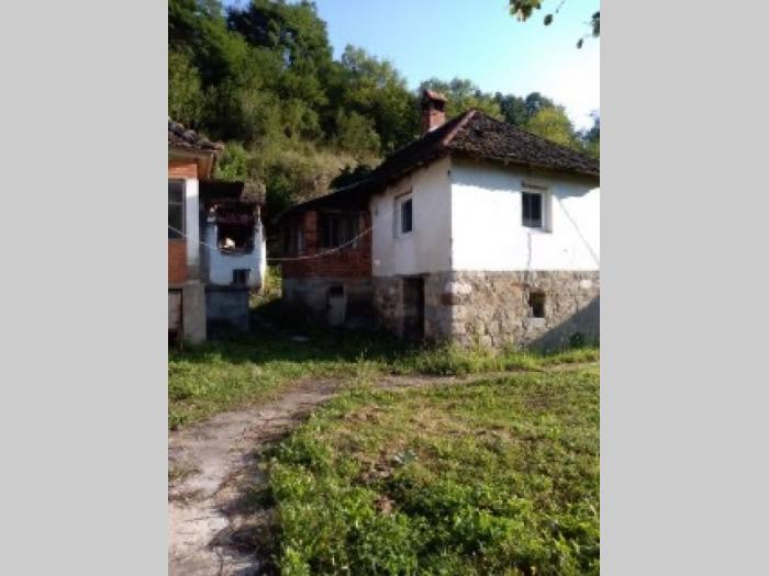 prodajem kuću sa imanjem, selo carina besplatni mali oglasi