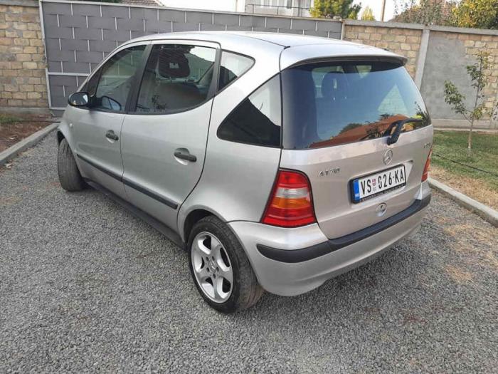 mercedes benz a 170 merceders benz 2002 godište besplatni mali oglasi