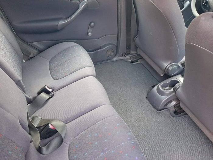 mercedes benz a 170 merceders benz 2002 godište besplatni mali oglasi
