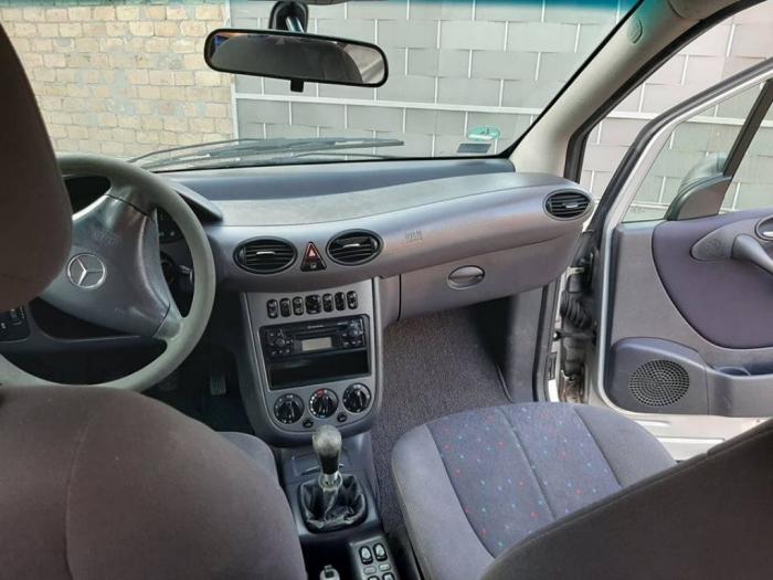 mercedes benz a 170 merceders benz 2002 godište besplatni mali oglasi
