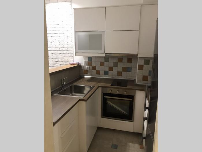 izdajem stan na dorćolu besplatni mali oglasi