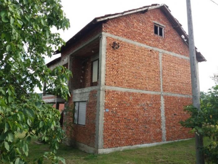 kuća u korićanima kod kragujevca besplatni mali oglasi
