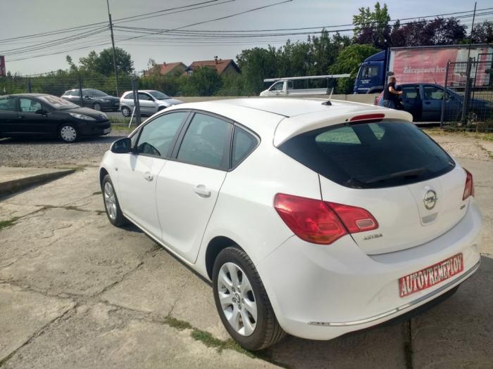 opel astra j 1 7cdti besplatni mali oglasi