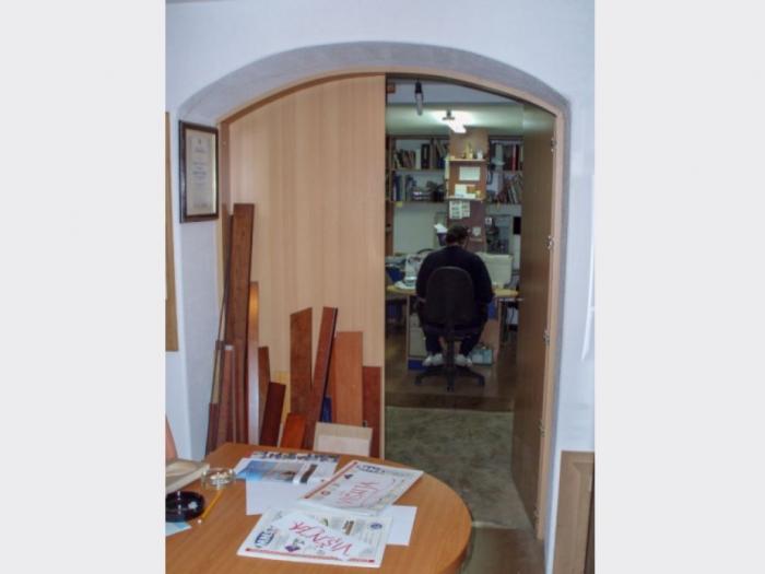 kuča sremskoj kamenici (čardak) besplatni mali oglasi