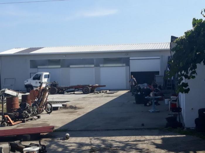 za izdavanje oko 300 m2 sa kancelarijama na 7 ari placa besplatni mali oglasi