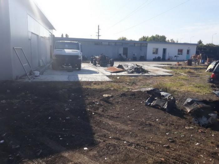 za izdavanje oko 300 m2 sa kancelarijama na 7 ari placa besplatni mali oglasi