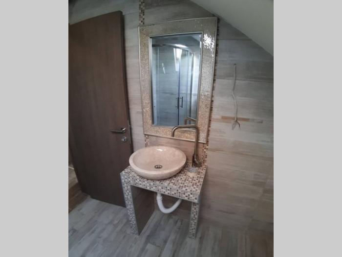 kuća 205m2 u becmenu besplatni mali oglasi