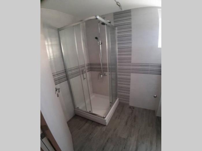 kuća 205m2 u becmenu besplatni mali oglasi