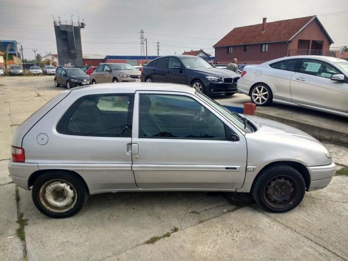 citroen saxo 1 1 besplatni mali oglasi