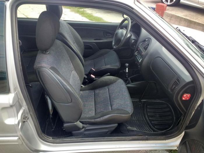 citroen saxo 1 1 besplatni mali oglasi