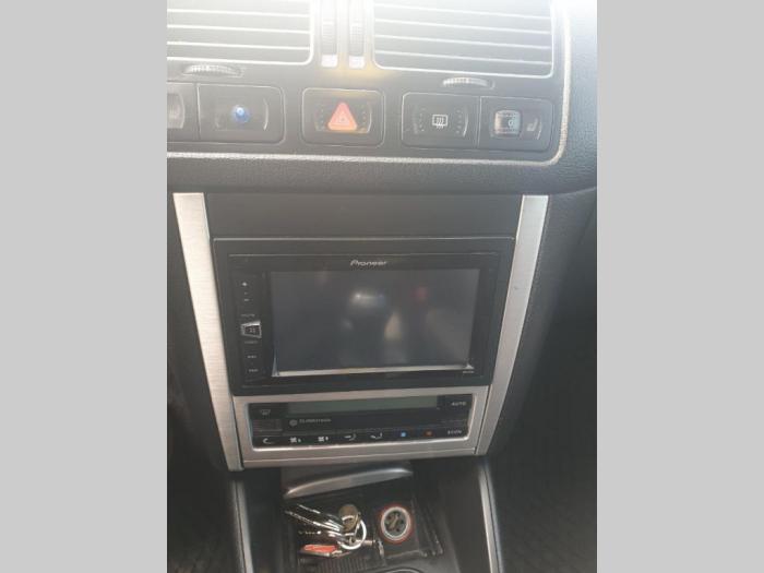 volkswagen bora 1,9 tdi 2002  besplatni mali oglasi